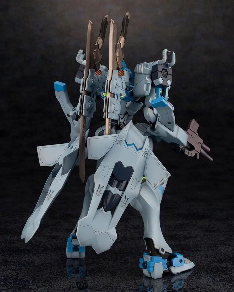 Muv-Luv Alternative Fubuki Műanyag modell készlet 18 cm termékfotó