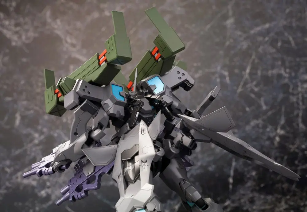 Muv-Luv Alternative Shiranui Imperial Japanese Army Full Option Set Műanyag modell készlet 18 cm termékfotó