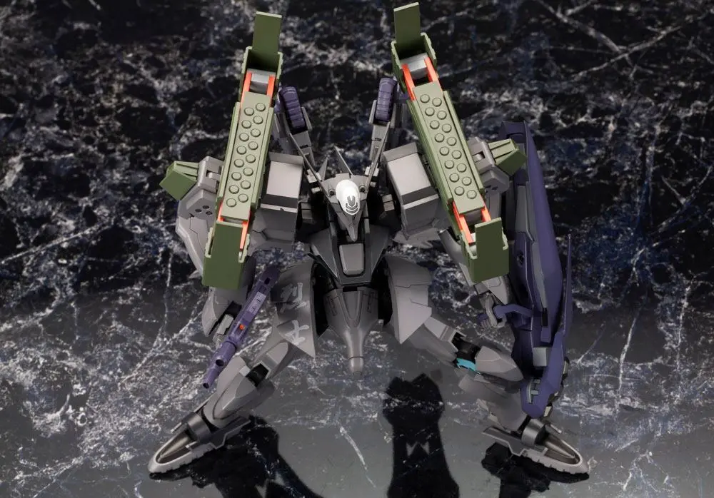 Muv-Luv Alternative Shiranui Imperial Japanese Army Full Option Set Műanyag modell készlet 18 cm termékfotó