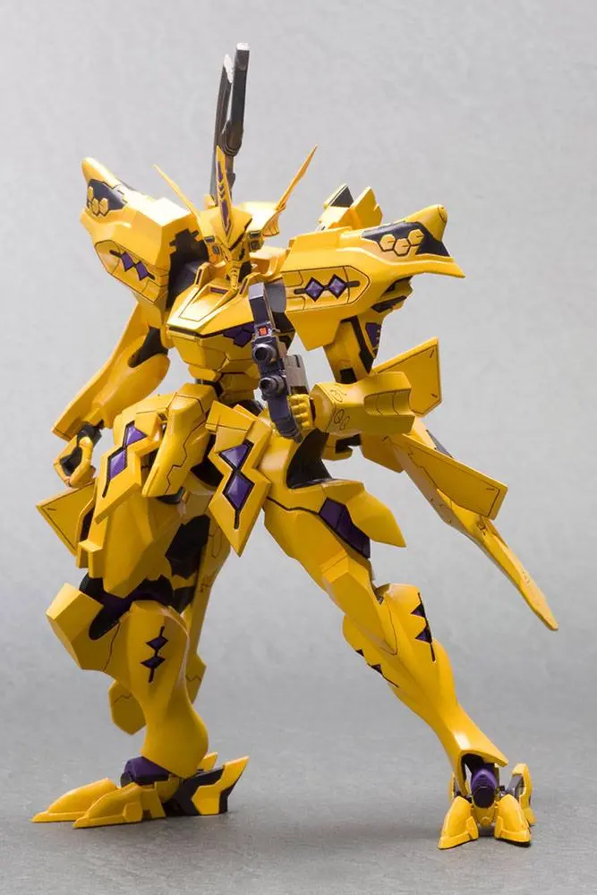 Muv-Luv Alternative Total Eclipse 1/144 Takemikaduchi Type-00F Takamura Yui Ki Műanyag modell készlet 14 cm termékfotó