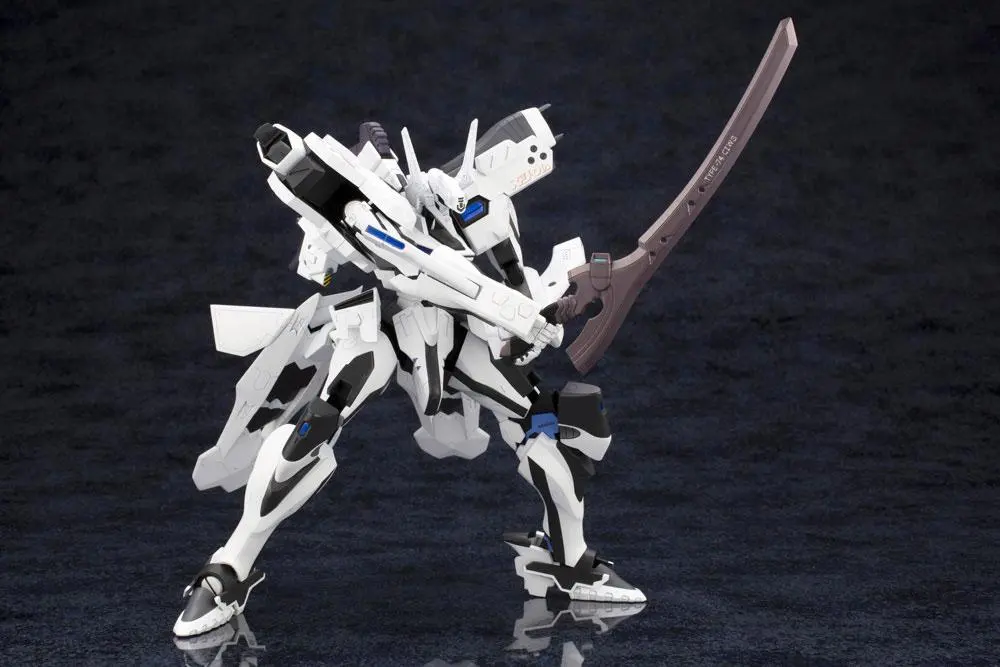 Muv-Luv Alternative Total Eclipse Shiranui Second Yuya Bridges KI Ver. 1.5 Műanyag modell készlet 18 cm termékfotó