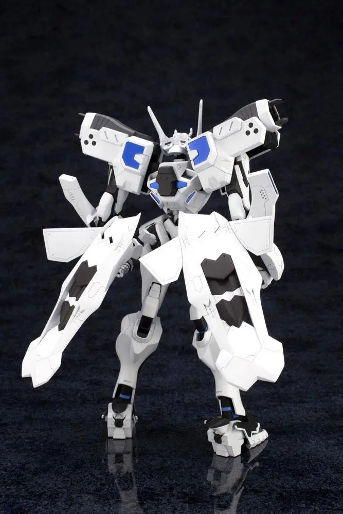 Muv-Luv Alternative Total Eclipse Shiranui Second Yuya Bridges KI Ver. 1.5 Műanyag modell készlet 18 cm termékfotó