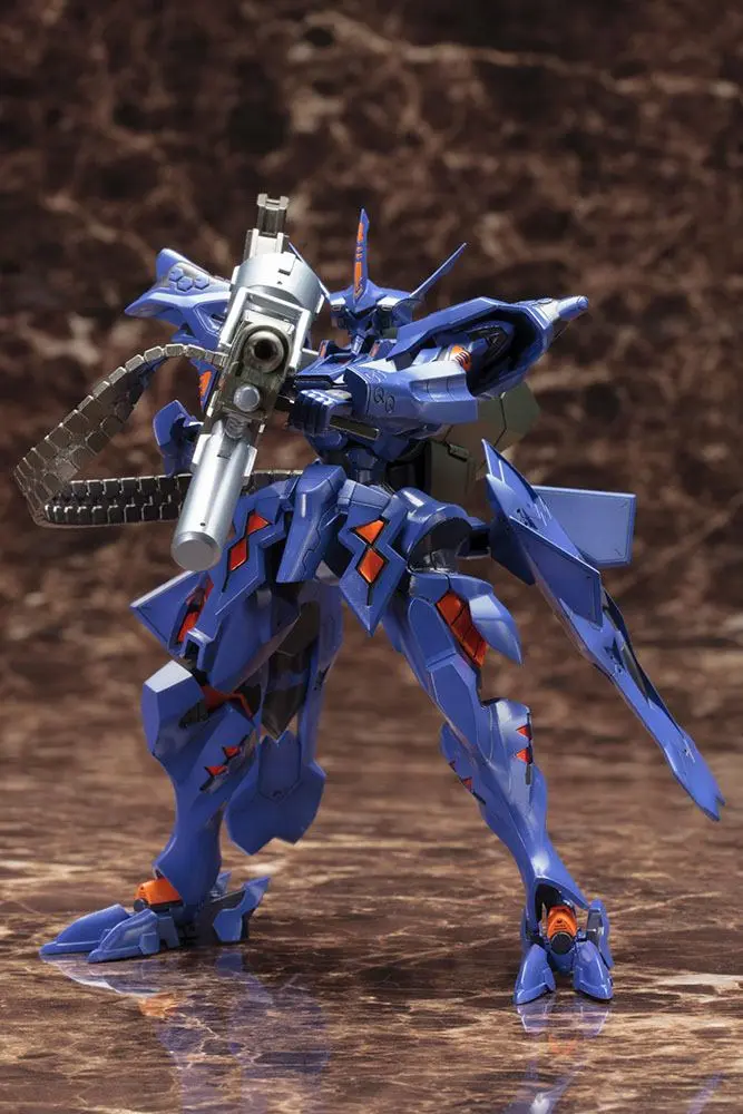 Muv-Luv Unlimited: The Day After 1/144 Takemikaduchi Type-00R konoe16 Commander Műanyag modell készlet  14 cm termékfotó