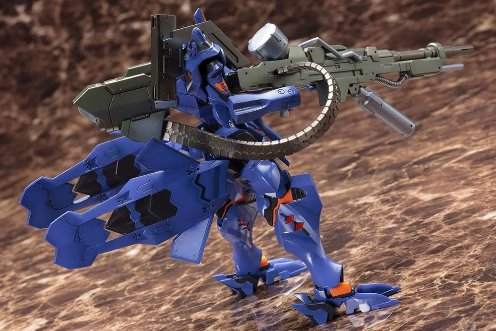 Muv-Luv Unlimited: The Day After 1/144 Takemikaduchi Type-00R konoe16 Commander Műanyag modell készlet  14 cm termékfotó