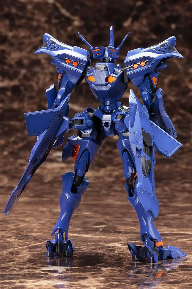Muv-Luv Unlimited: The Day After 1/144 Takemikaduchi Type-00R konoe16 Commander Műanyag modell készlet  14 cm termékfotó