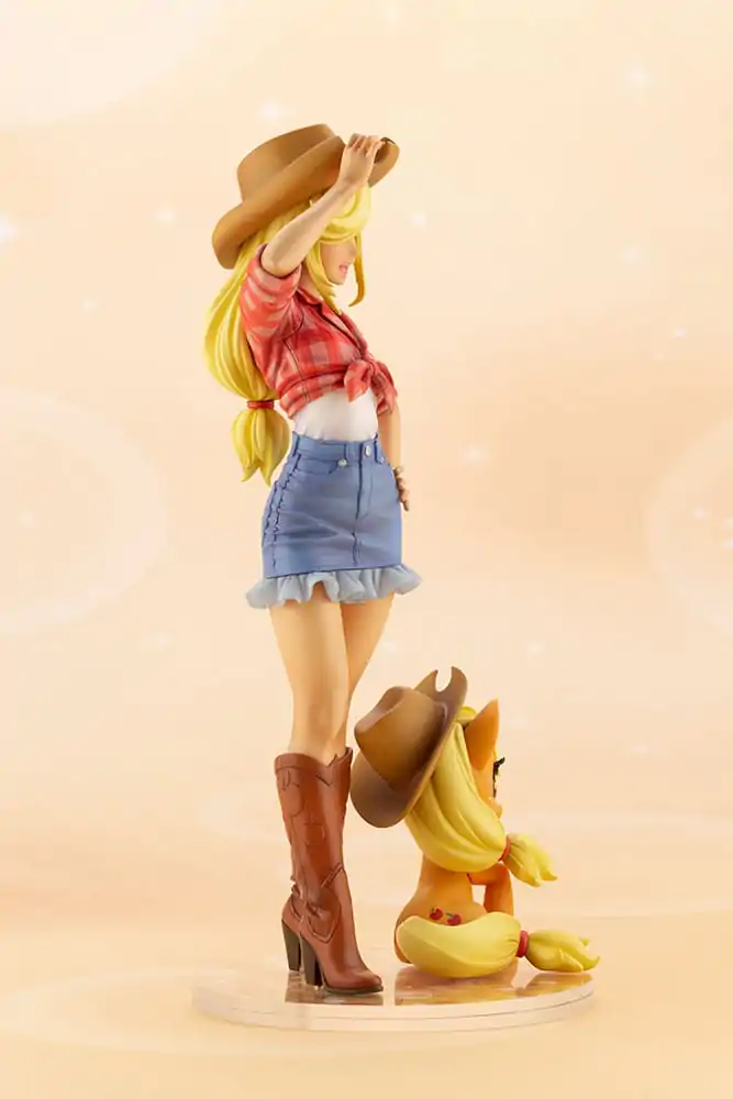 My Little Pony Bishoujo 1/7 Applejack PVC szobor figura 22 cm termékfotó