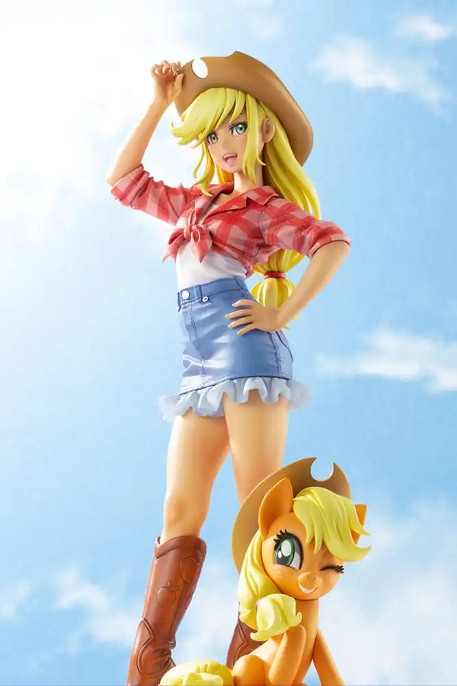 My Little Pony Bishoujo 1/7 Applejack PVC szobor figura 22 cm termékfotó