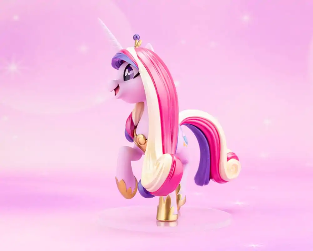 My Little Pony Bishoujo 1/7 Princess Cadance PVC szobor figura 22 cm   termékfotó