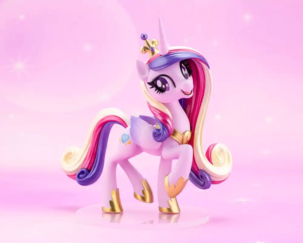 My Little Pony Bishoujo 1/7 Princess Cadance PVC szobor figura 22 cm   termékfotó