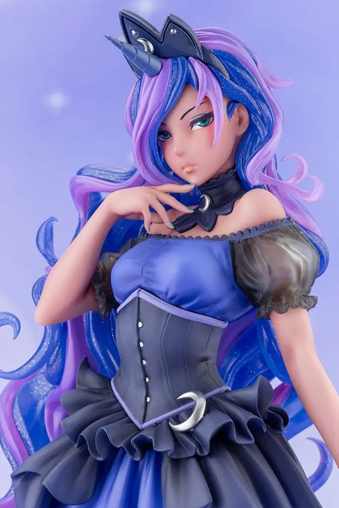My Little Pony Bishoujo 1/7 Princess Luna PVC szobor figura 23 cm termékfotó
