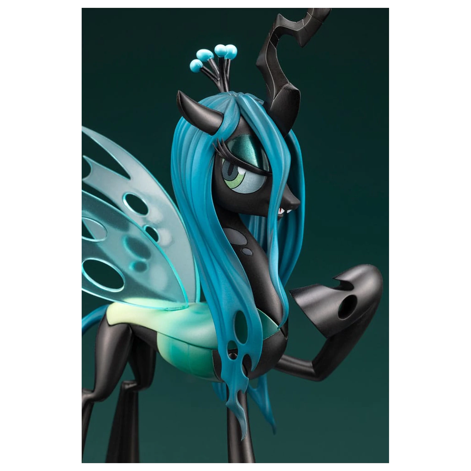 My Little Pony Bishoujo 1/7 Queen Chrysalis PVC szobor figura 25 cm   termékfotó