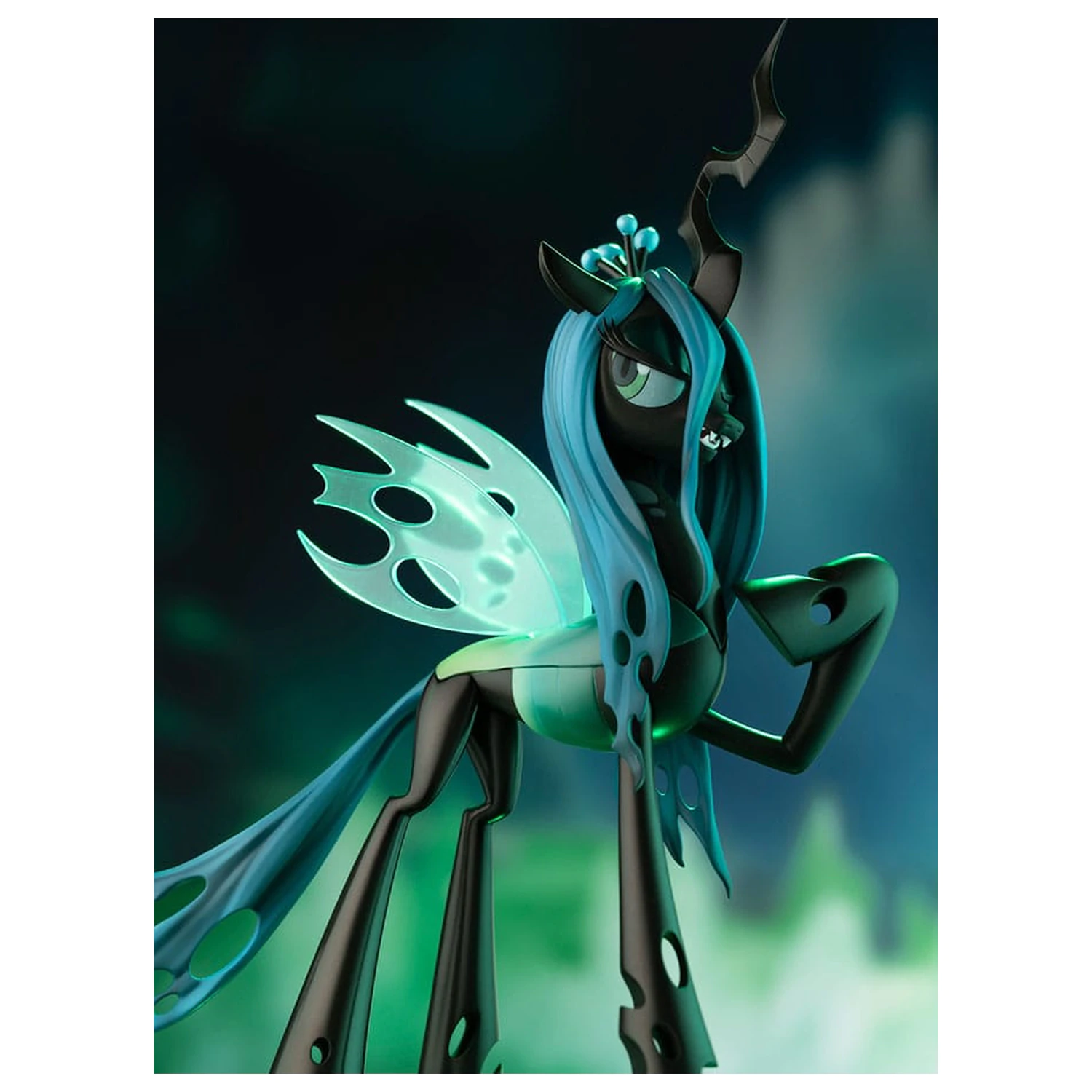 My Little Pony Bishoujo 1/7 Queen Chrysalis PVC szobor figura 25 cm   termékfotó