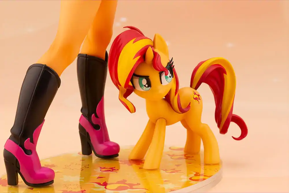 My Little Pony Bishoujo 1/7 Suncsomag Shimmer PVC szobor figura 22 cm termékfotó