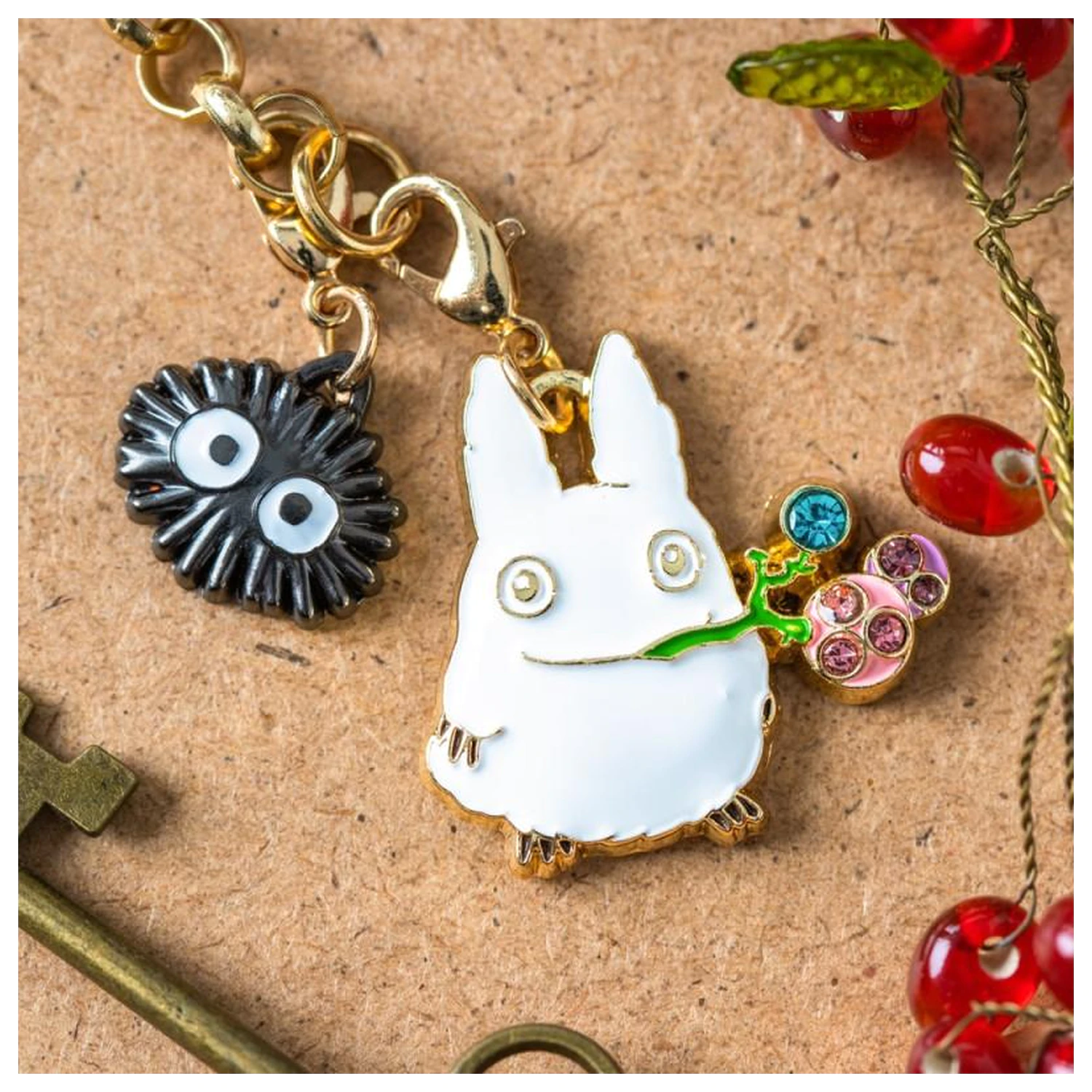 My Neighbor Totoro White Totoro & Fruits Chainette charm termékfotó