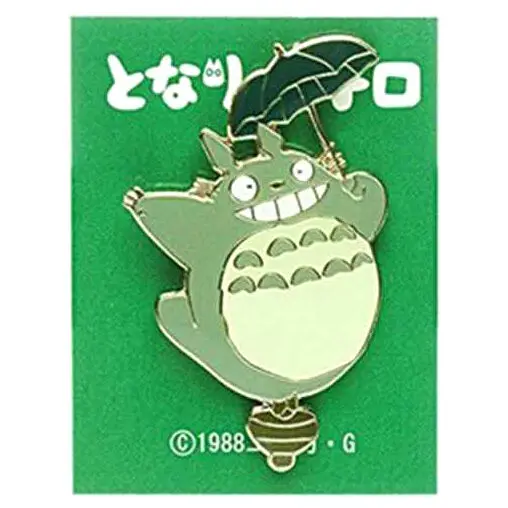 My Neighbour Totoro Flying Totoro kitűző termékfotó