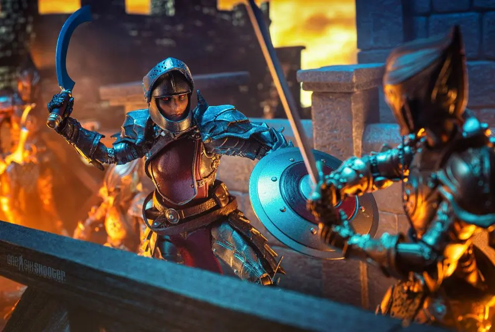 Mythic Legions: All Stars 5+ Lady Avarona akciófigura 15 cm termékfotó