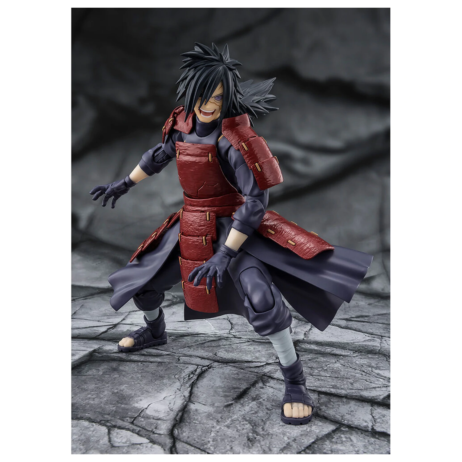 Naruto Shippuden Legend of Darkness Madara Uchiha S.H. Figuarts figura 17cm termékfotó