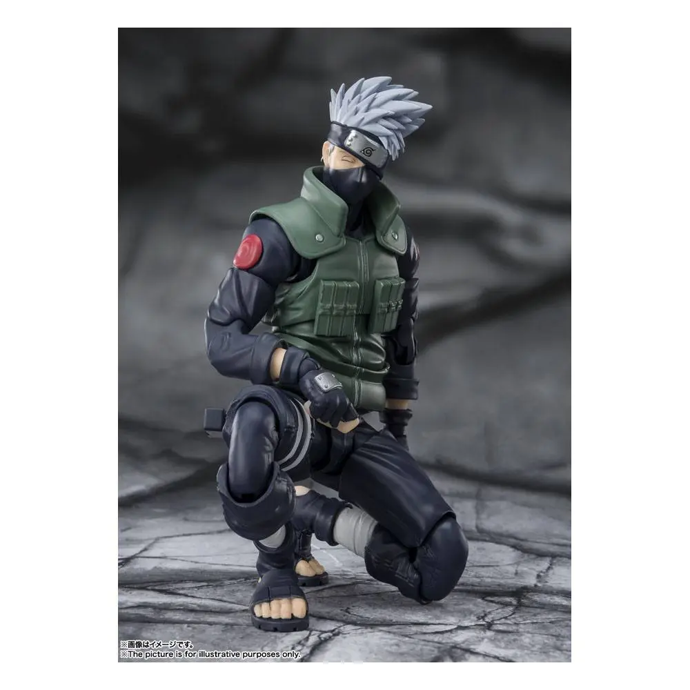 Naruto Shippuden S.H. Figuarts akciófigura Kakashi Hatake -The famed Sharingan Hero- 16 cm termékfotó