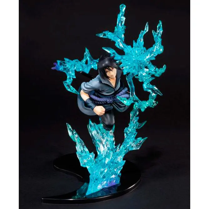 Naruto Shippuden Sasuke Uchiha Kizuna Relation figura 21cm termékfotó