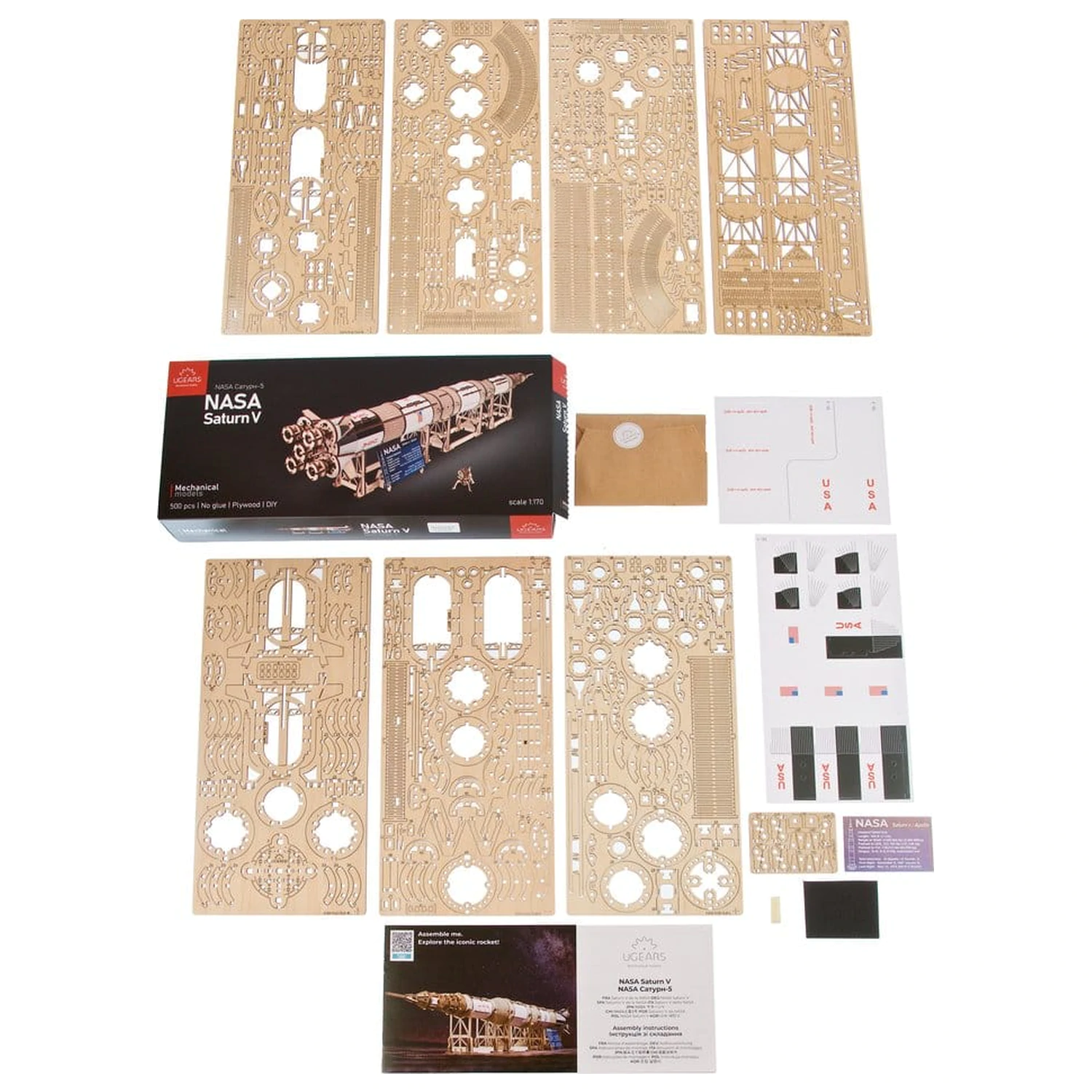 NASA 3D fa puzzle Saturn V termékfotó