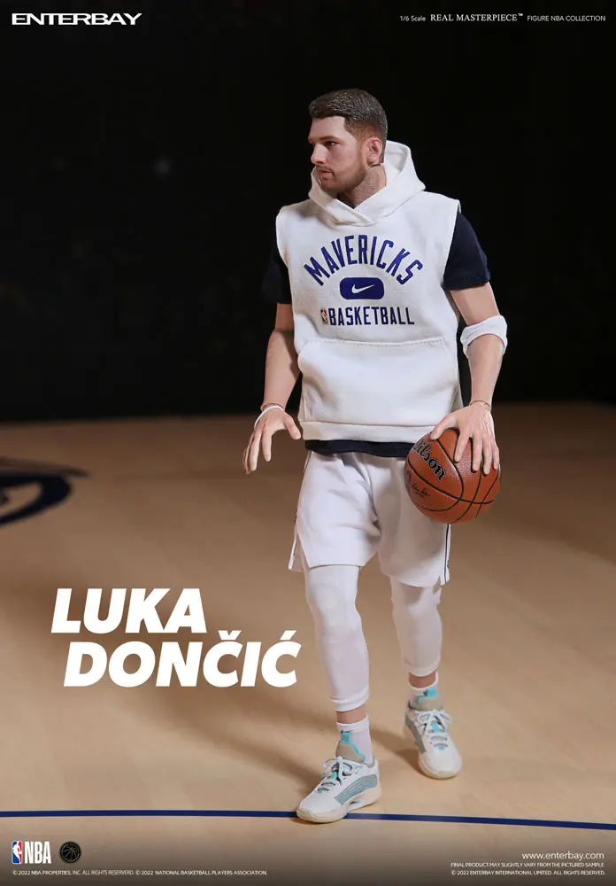 NBA Collection Real Masterpiece 1/6 Luka Doncic akciófigura 30 cm termékfotó