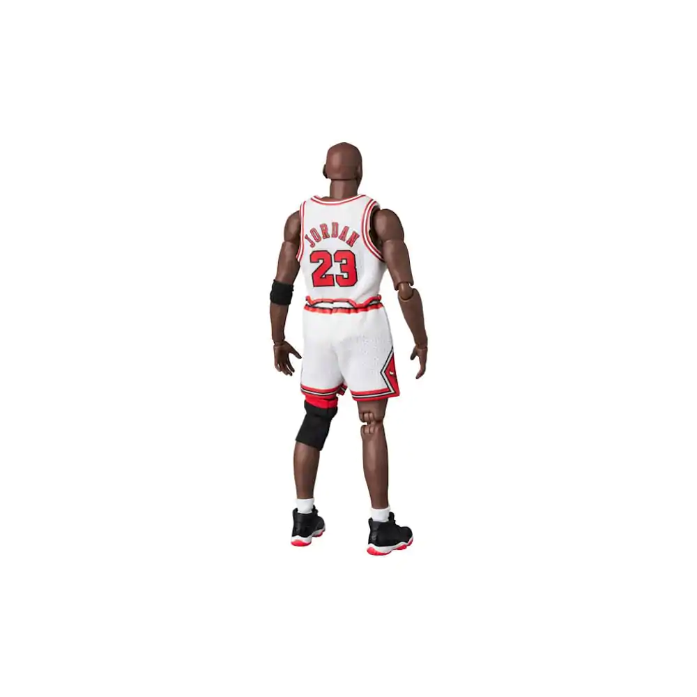 NBA MAFEX Michael Jordan - Chicago Bulls HOME akciófigura 17 cm termékfotó