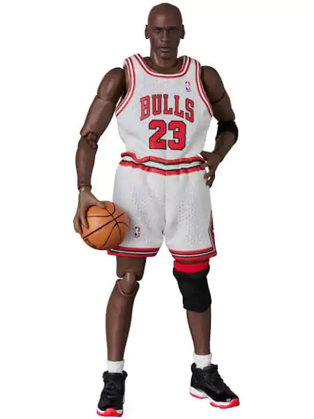 NBA MAFEX Michael Jordan - Chicago Bulls HOME akciófigura 17 cm termékfotó