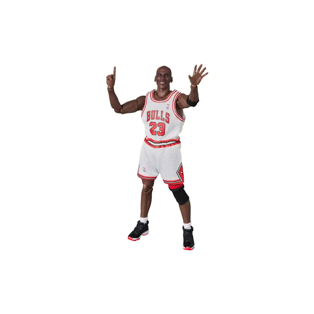 NBA MAFEX Michael Jordan - Chicago Bulls HOME akciófigura 17 cm termékfotó