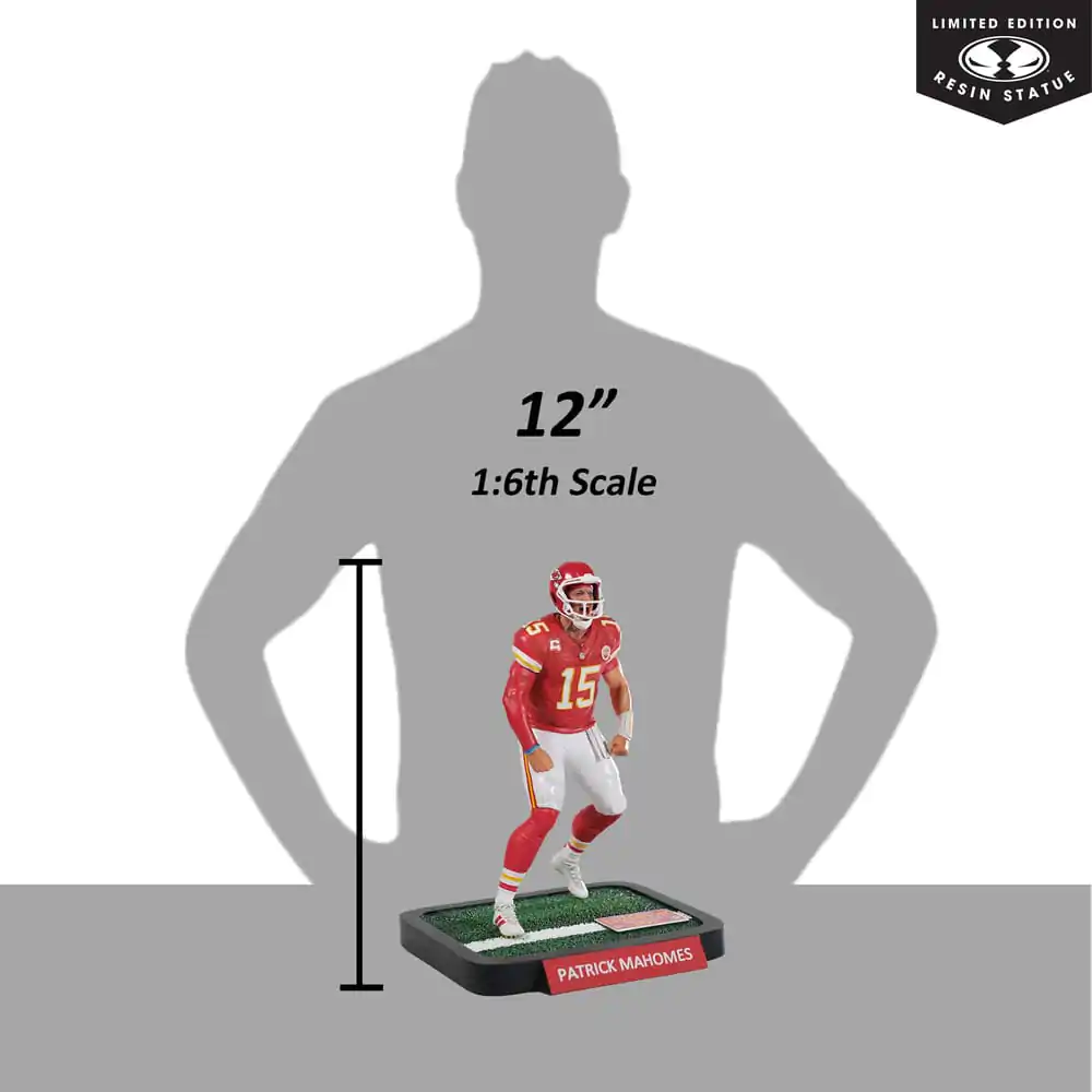 NFL Kansas City Chiefs szobor figura szobor figura 1/6 Patrick Mahomes 30 cm termékfotó