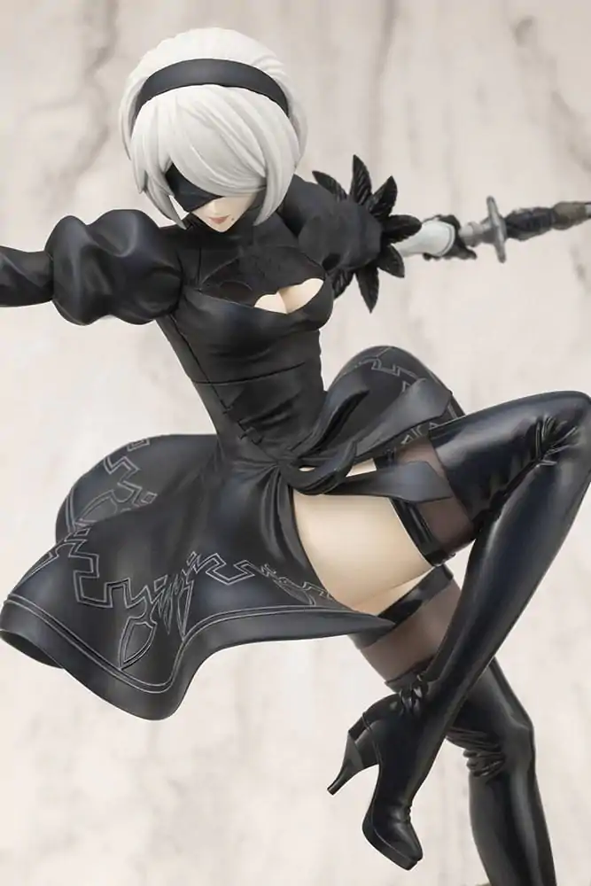 Nier:Automata Ver. 1.1a ARTFX J 1/8 2B szobor figura 24 cm termékfotó