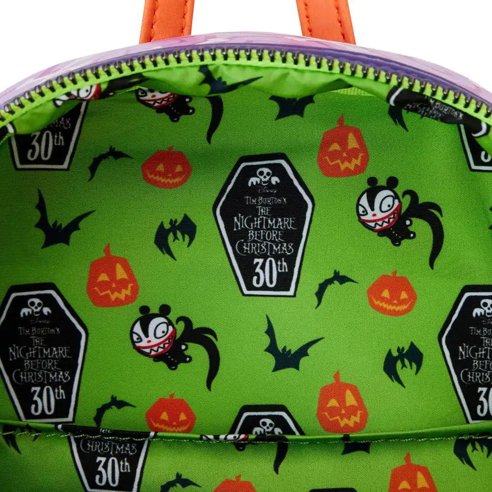 Nightmare Before Christmas by Loungefly Rucksack Scary Teddy Present termékfotó