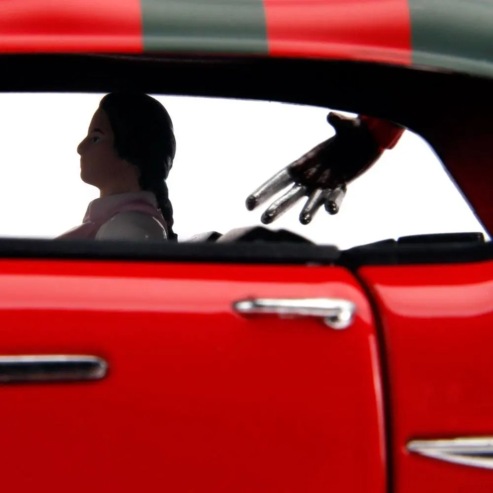 Nightmare on Elm Street Diecast Model American Horror Rides 1/24 1958 Cadillac és figura termékfotó