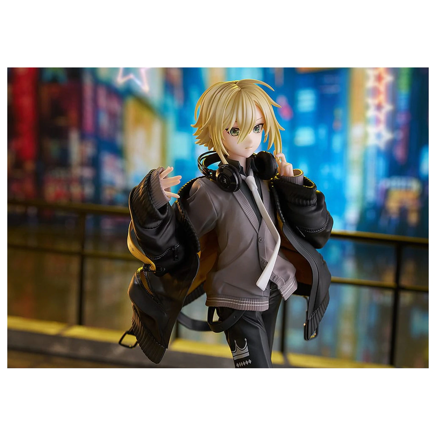 NIJISANJI PVC szobor figura 1/7 Uzuki Kou Illustrated by Kei Mochizuki 25 cm   termékfotó