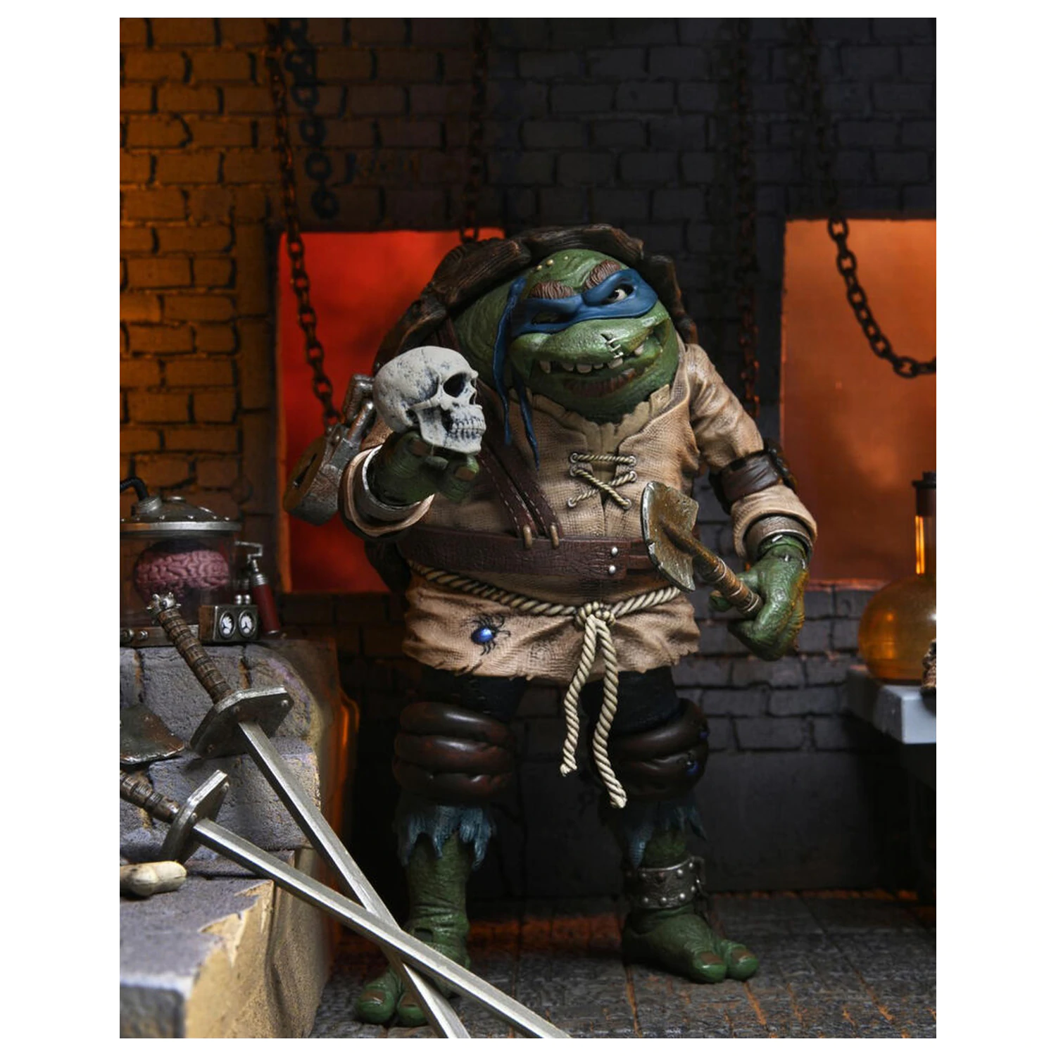 Ninja Turtles Leonardo As Hunchback Ultimate figura 18cm termékfotó