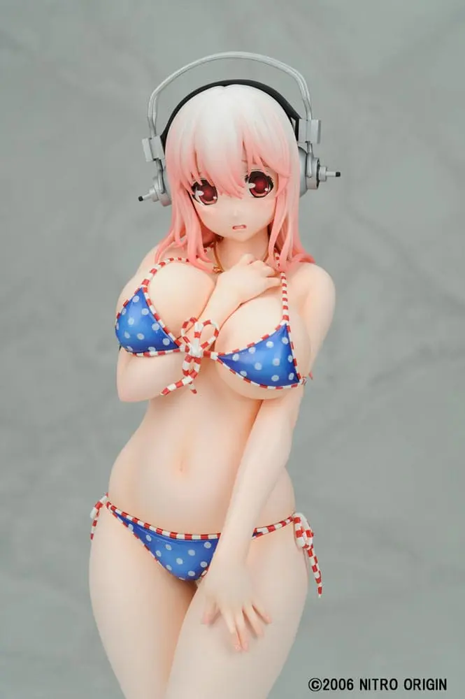 Nitro Super Sonic PVC Statue 1/6 Super Sonico Paisura Bikini Ver. Re-Run 28 cm termékfotó