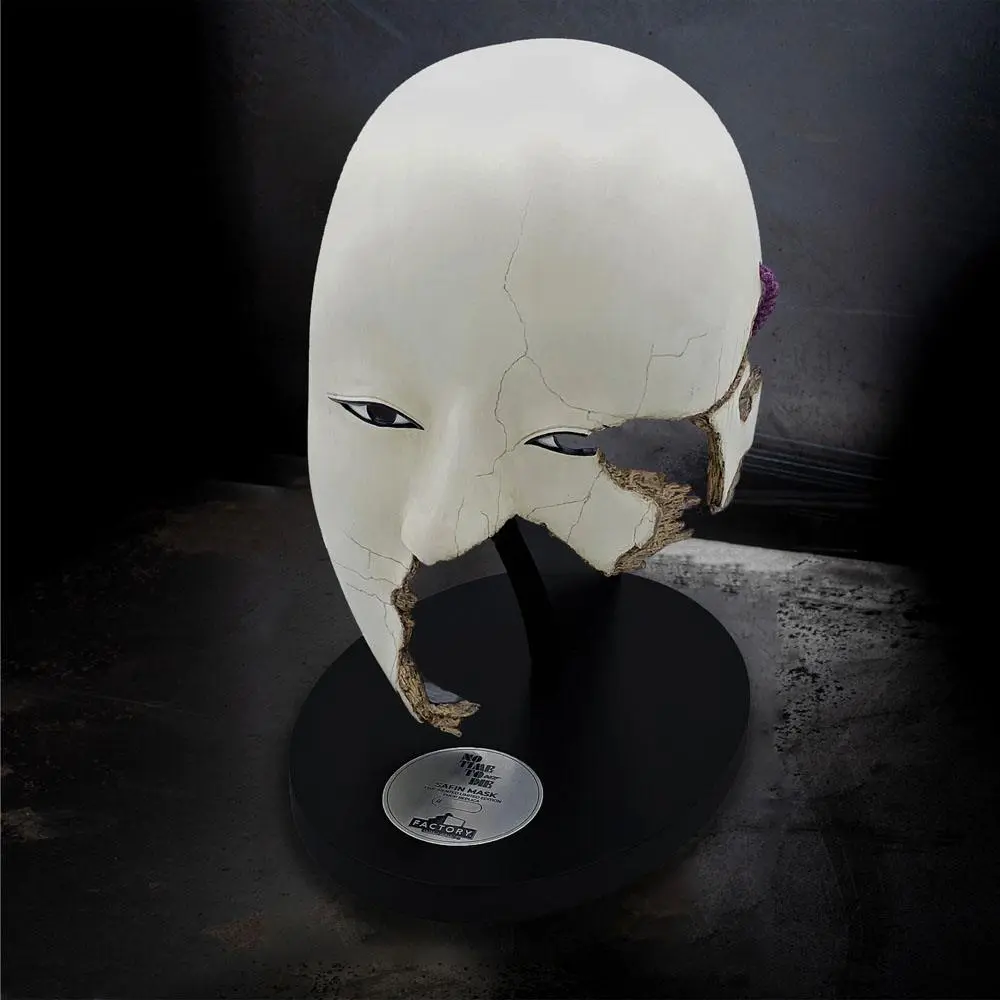 No Time to Die Prop 1/1 Safin Mask Limitált kiadás Fragmented Version replika 18 cm termékfotó