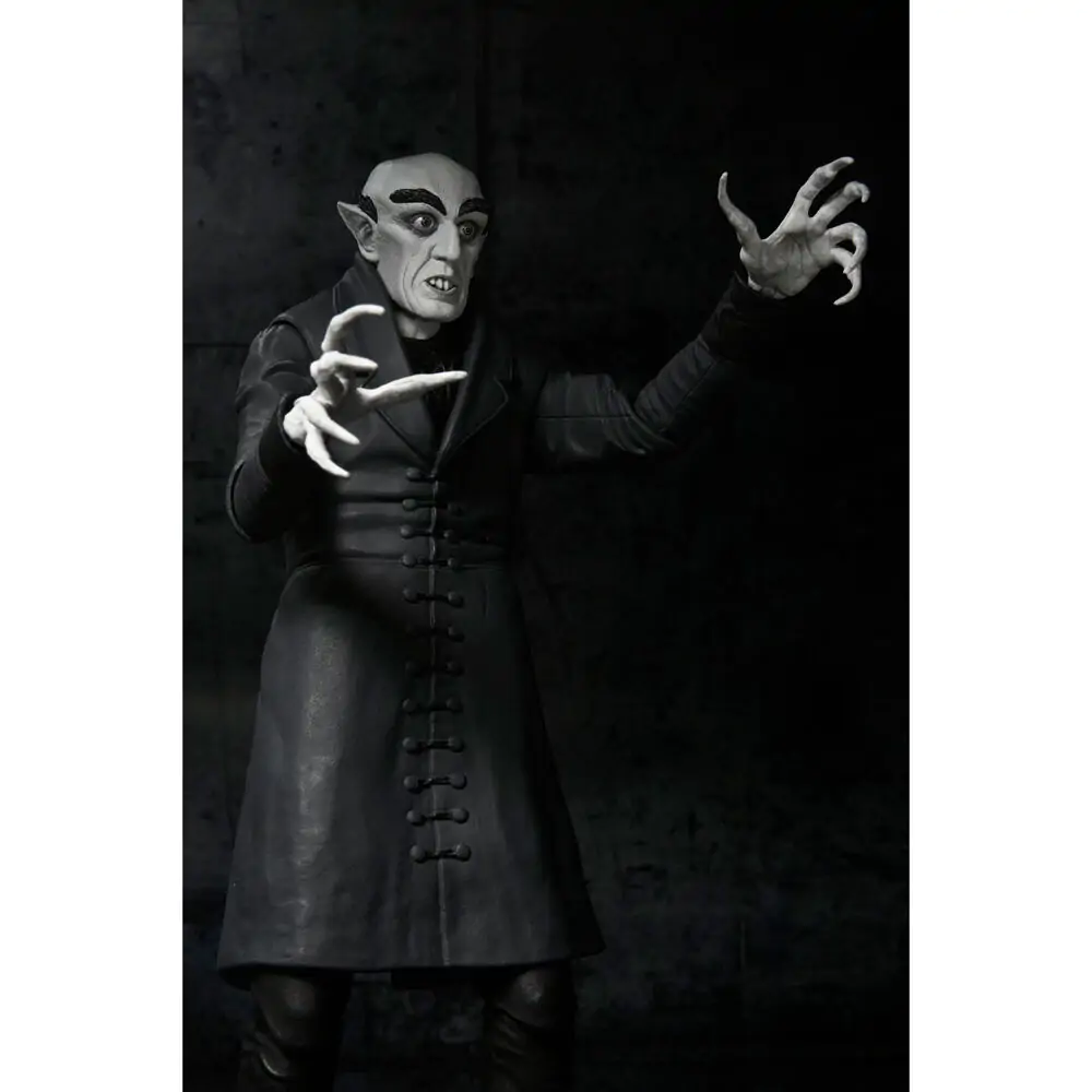 Nosferatu Black & White Ultimate Count Orlok figura 18cm termékfotó