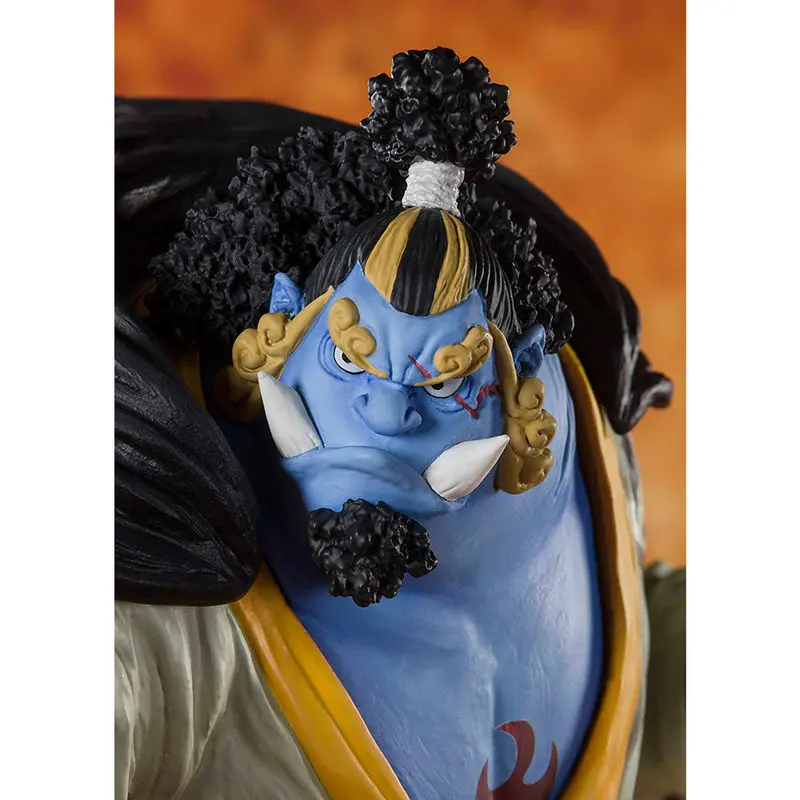 One Piece A Tenger Lovagja  Jinbe figura 19cm termékfotó