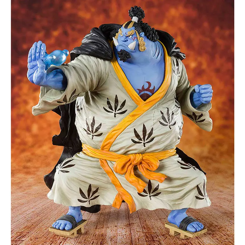 One Piece A Tenger Lovagja  Jinbe figura 19cm termékfotó
