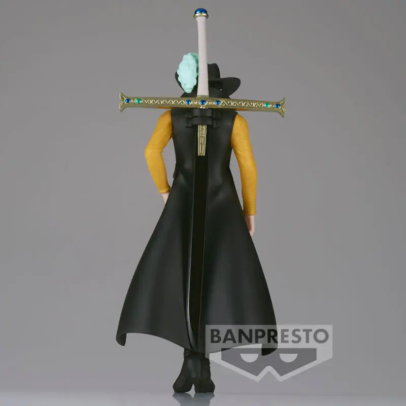 One Piece Dracule Mihawk The Shukko figura 16cm termékfotó