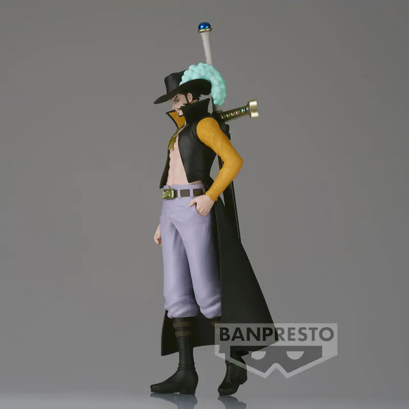 One Piece Dracule Mihawk The Shukko figura 16cm termékfotó