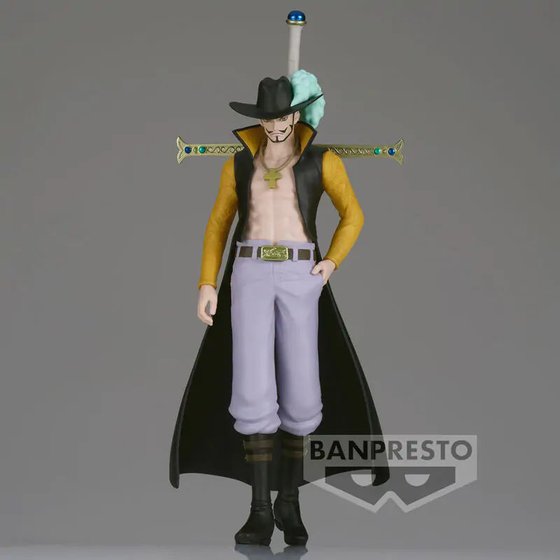 One Piece Dracule Mihawk The Shukko figura 16cm termékfotó