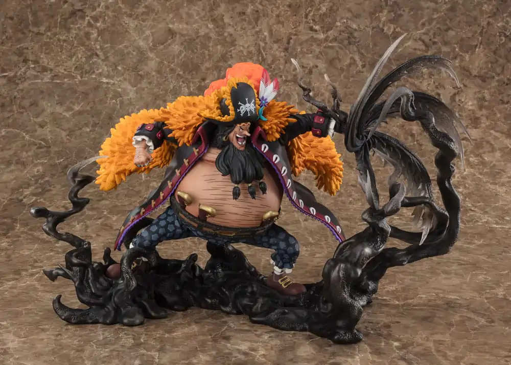 One Piece FiguartsZERO Extra Battle Marshall D. Teach -Kurouzu- PVC szobor figura 24 cm termékfotó