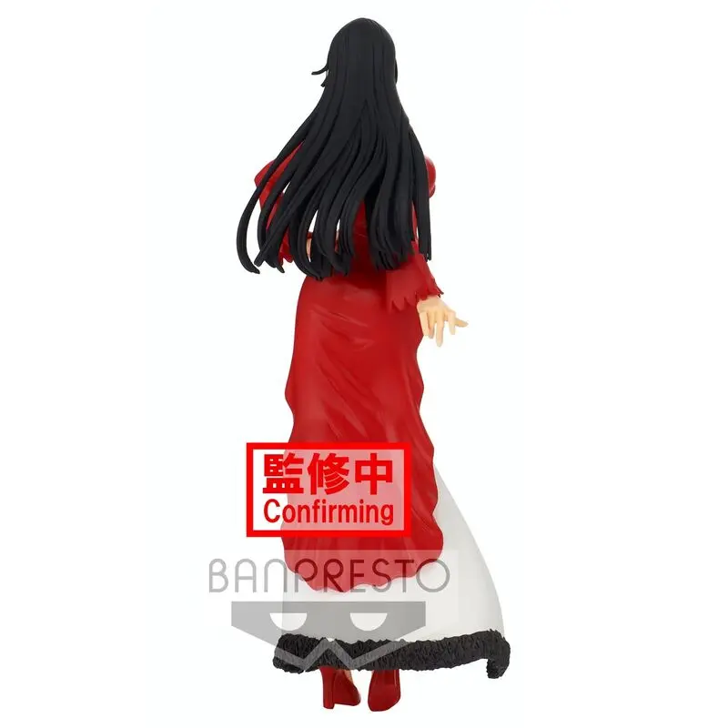 One Piece Glitter and Glamours Boa Hancock Winter Style figura 25cm termékfotó