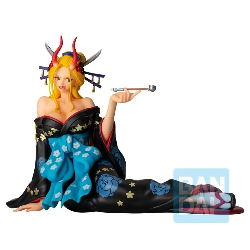 One Piece Glitter Black Maria Ichibansho figura 15cm termékfotó