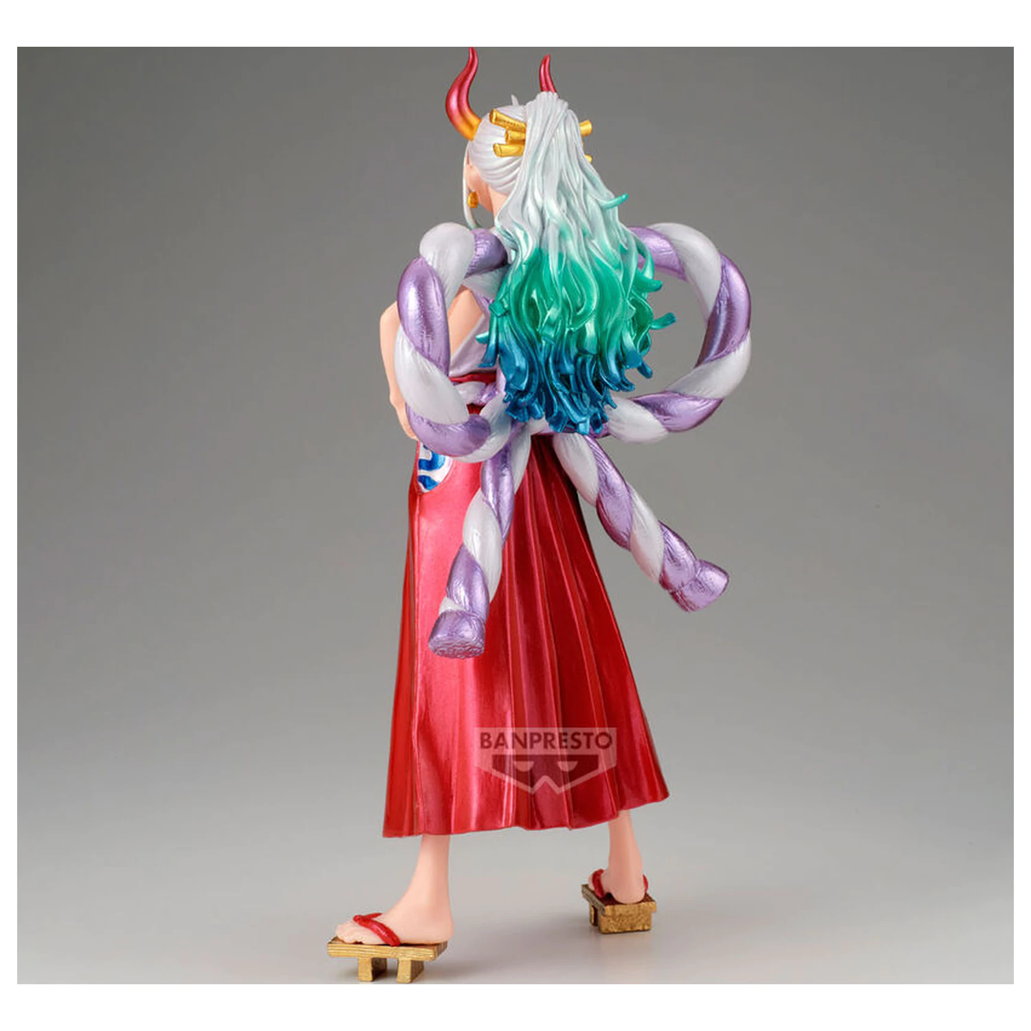 One Piece King of Artist Yamato Special Ver figura 23cm termékfotó