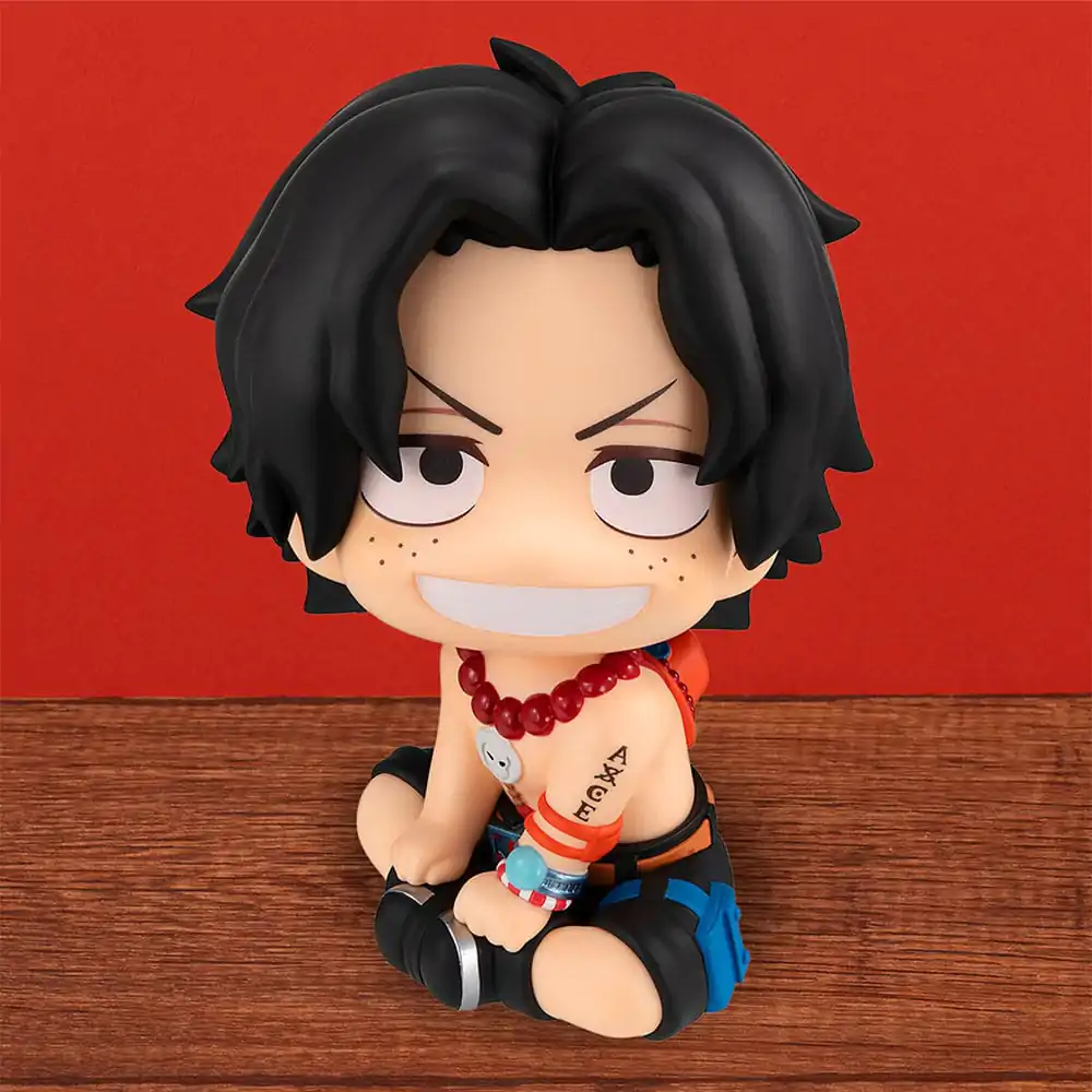 One Piece Look Up Portgas D. Ace PVC szobor figura 11 cm termékfotó