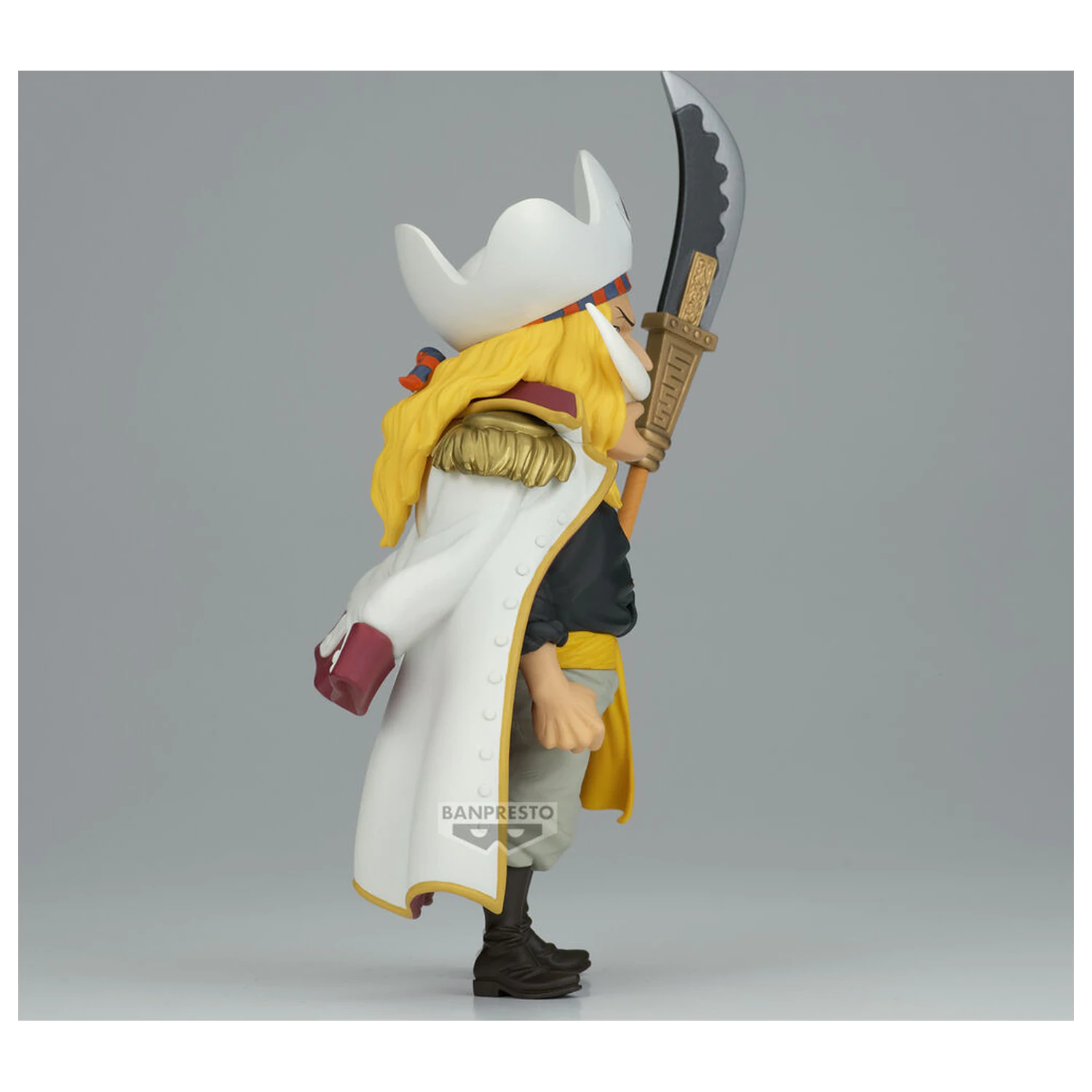 One Piece Mega World Collectable God Valley Incident Edward Newgate figura 17cm termékfotó