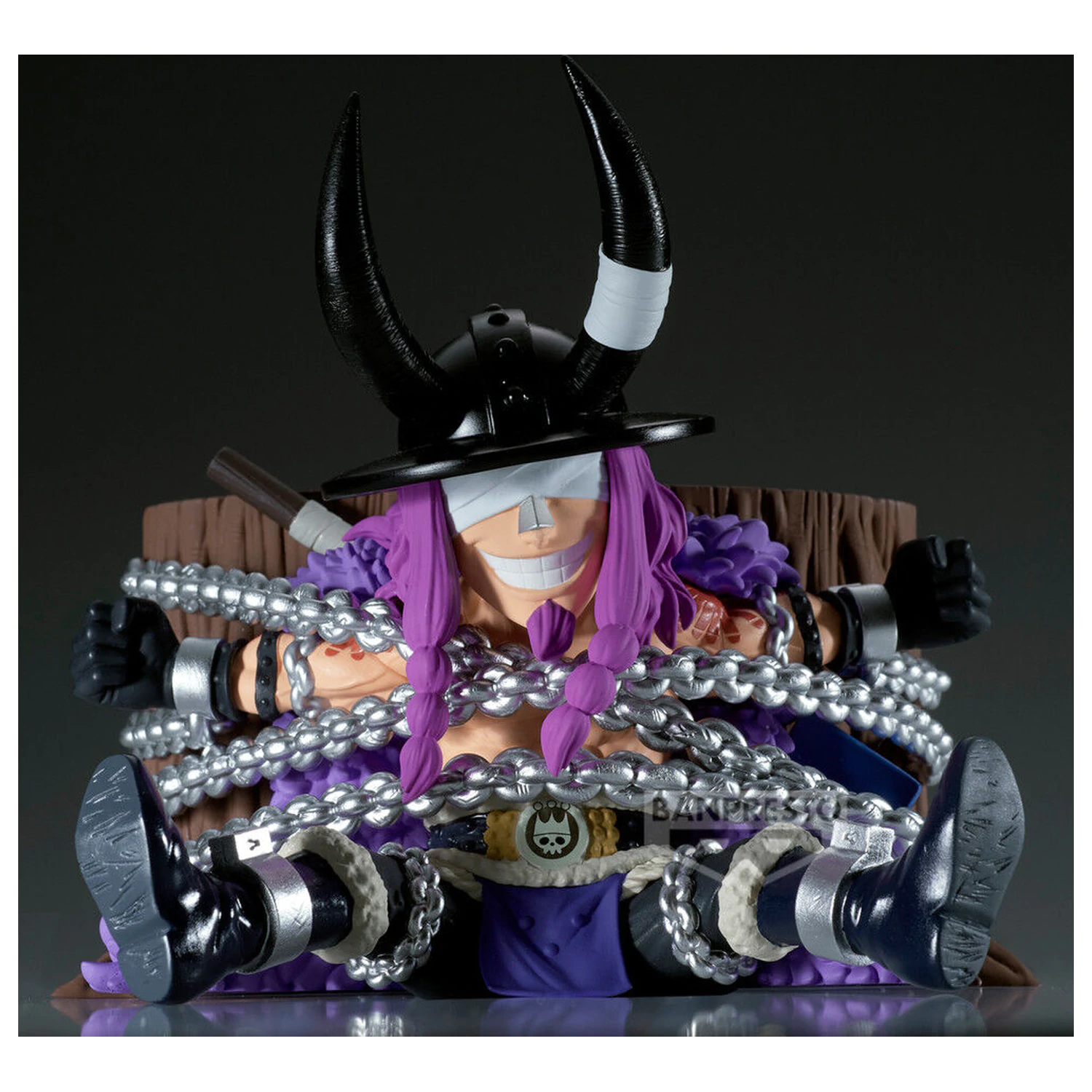 One Piece Mega World Collectable Loki figura 10cm termékfotó
