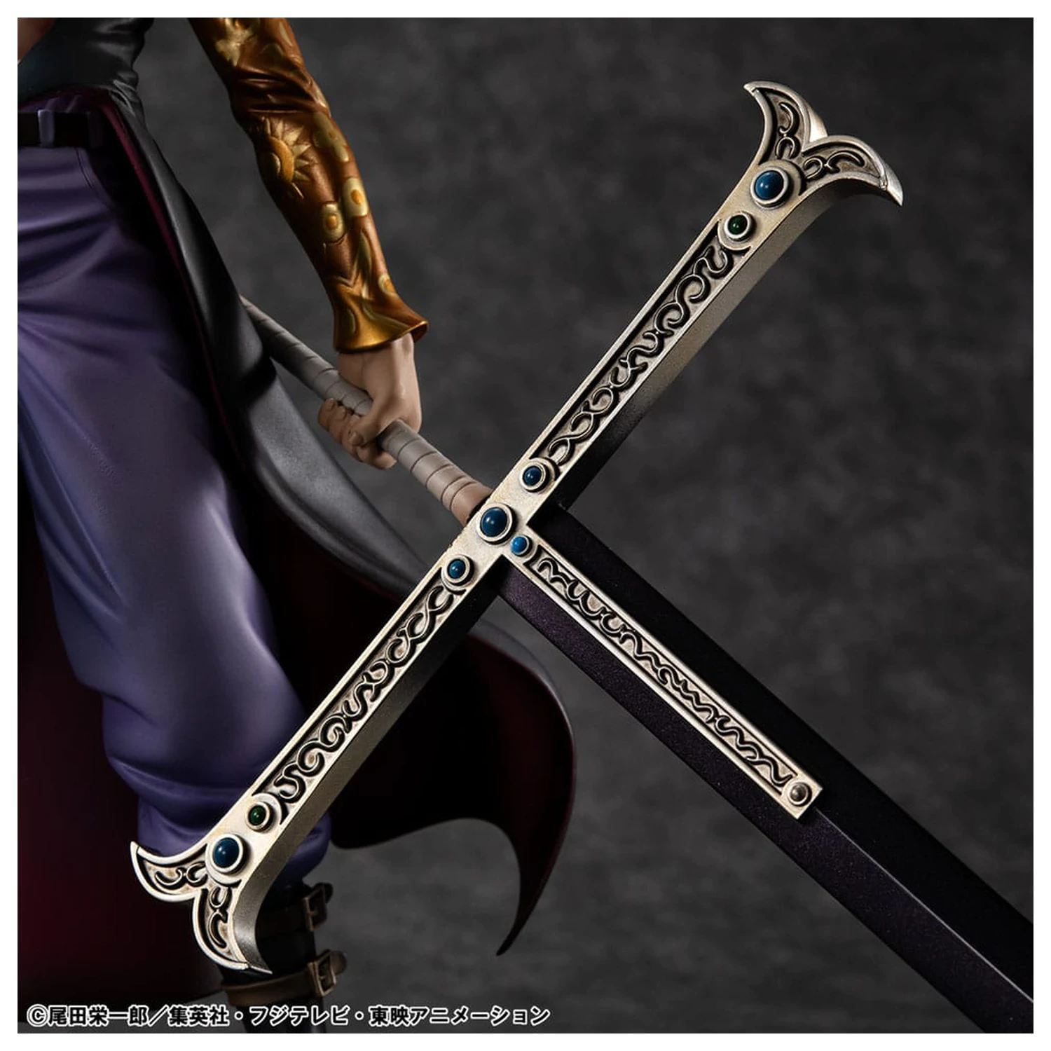 One Piece P.O.P SA-MAXIMUM Hawk Eye Dracule Mihawk Ver. R PVC szobor figura 29 cm termékfotó